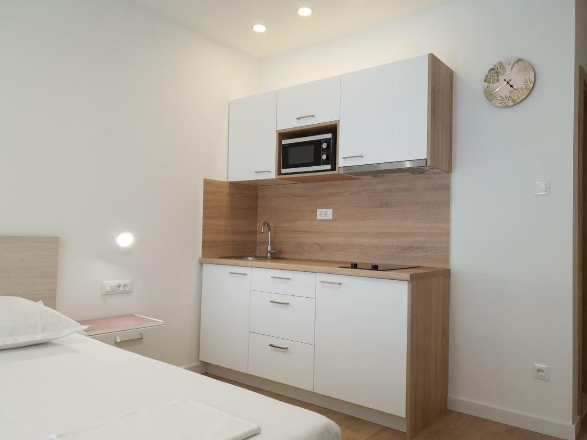 Guesthouse Dominovic Brela Exteriér fotografie