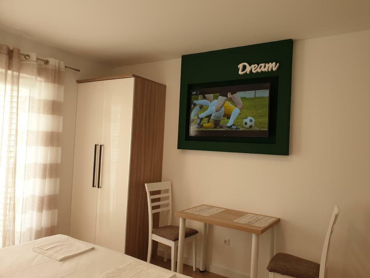 Guesthouse Dominovic Brela Exteriér fotografie